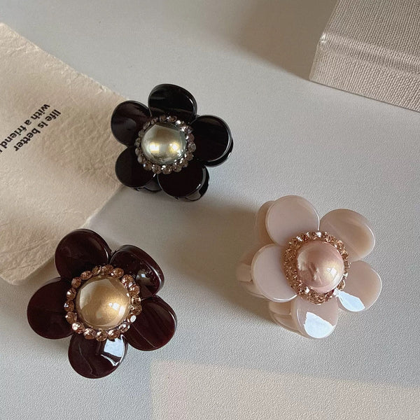 Chic Pearl & Rhinestone Floral Claw Clips – Premium Wholesale Collection
